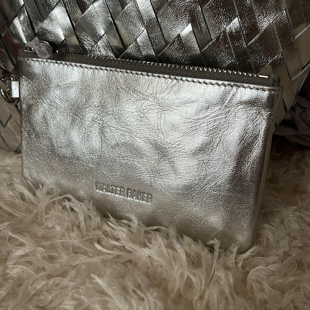 Walter Baker Large Hazel Silver Woven Hobo Bag with Matching Pouch - Picture 7 of 16